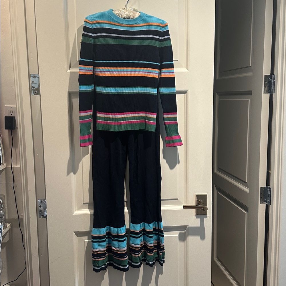 Mirae Paris Ribbed Stripe Knit Top/Matching Pants Aqua, black, orange pink Small